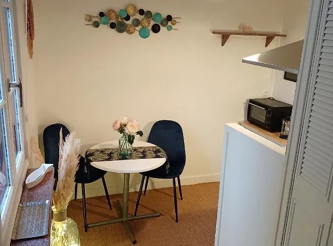 Petite Maison De Pêcheur De Trouville, à 100m De La Gare Casa de Férias *